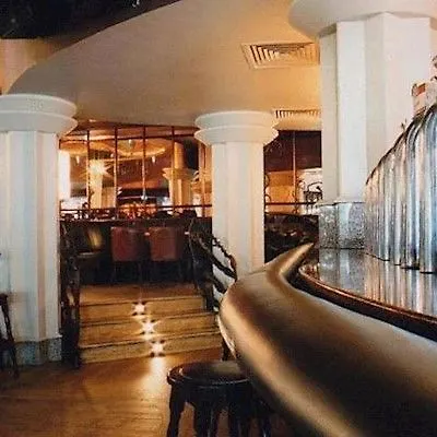 Paramount 3* 都柏林