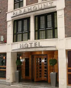 Paramount ホテル
