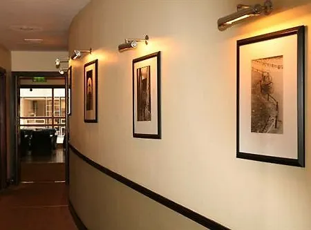 Paramount 3* دبلن