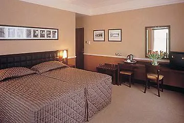 فندق Paramount 3*